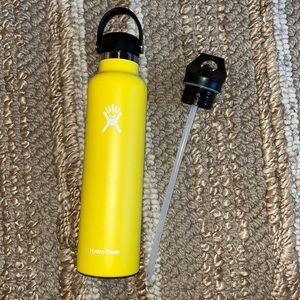 24oz Hydroflask Water Bottle- make an offer!